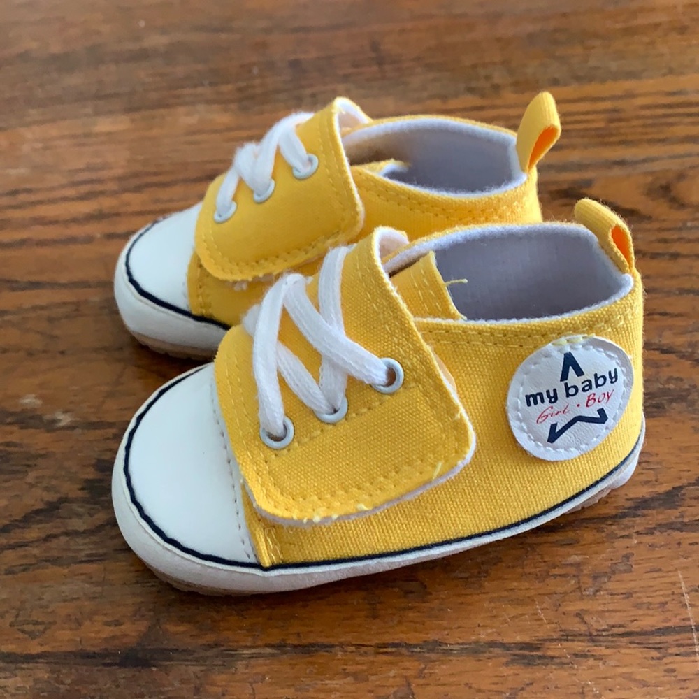 (5/$25) Yellow baby sneakers
